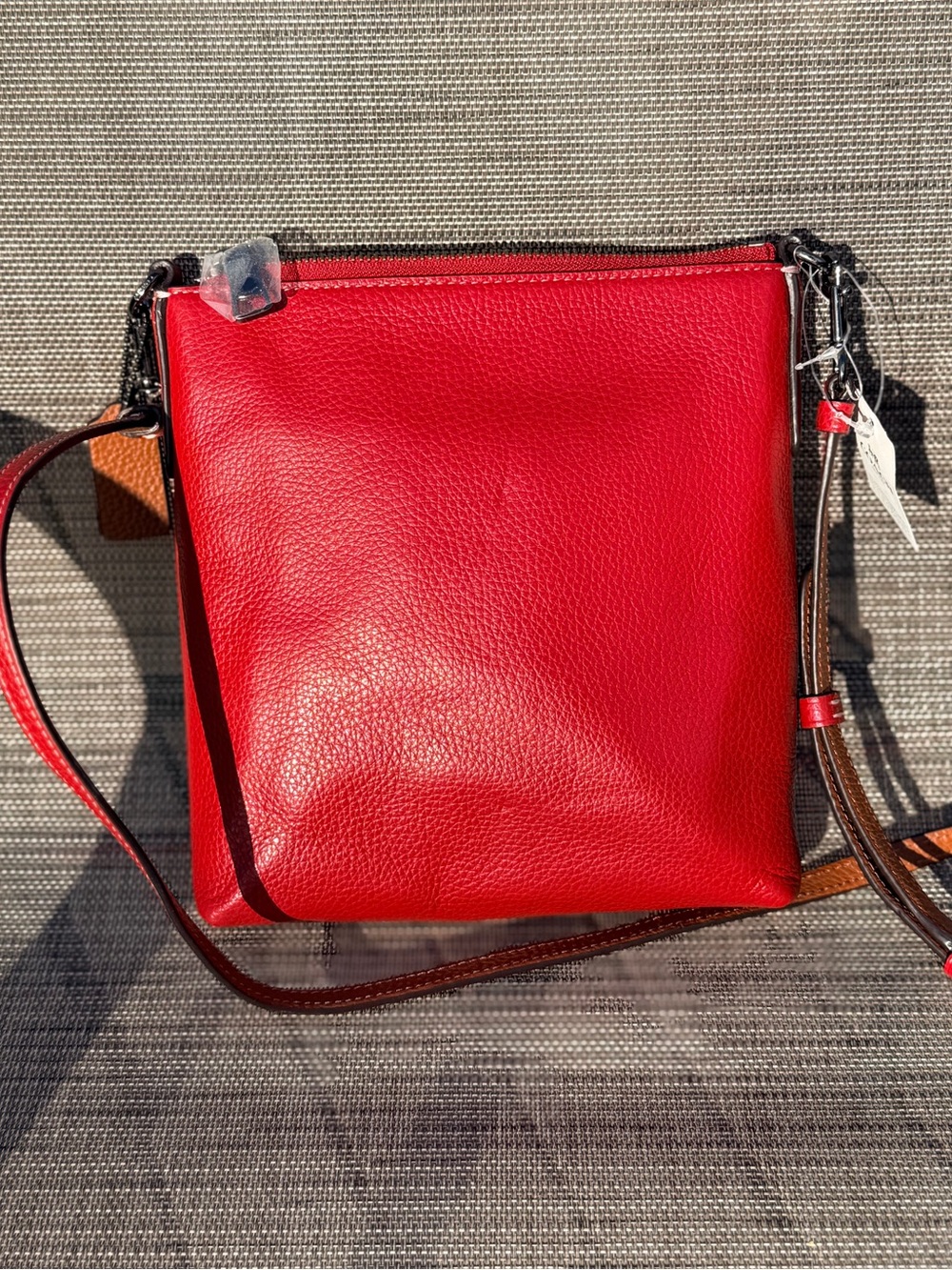 Disney x Coach Minnie Motif Kitt Messenger Crossbody - Picture 2 of 9